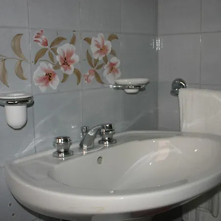 Bed & Breakfast Casa Per Ferie Maria Immacolata *